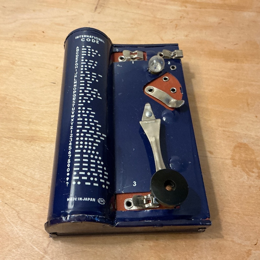 Vintage Elkay Tin Litho Toy Tri Signal  Telegraph set 1940s Morse Code